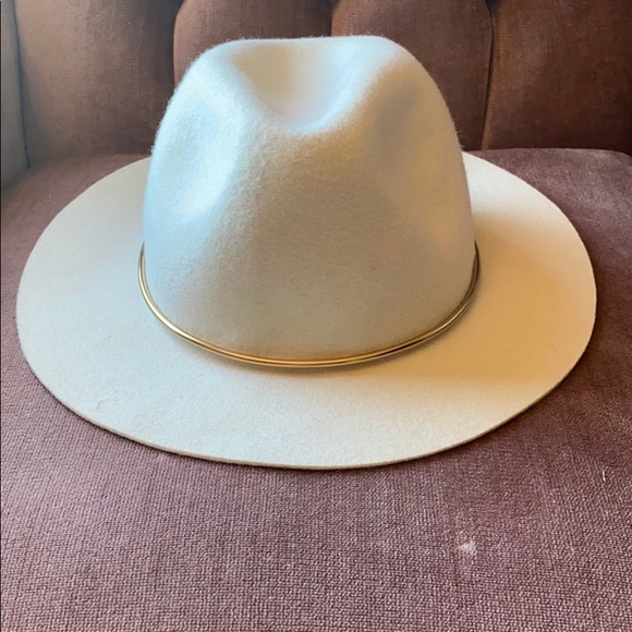 H&M Accessories - H&M wool hat